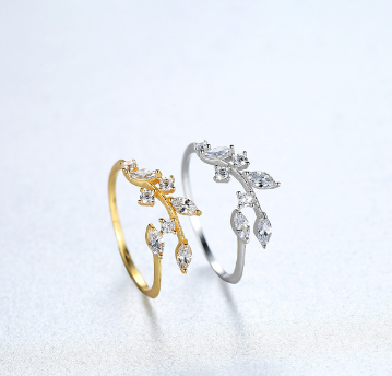 Anillo Ajustable de Zircón con Flor Fresca para Mujer