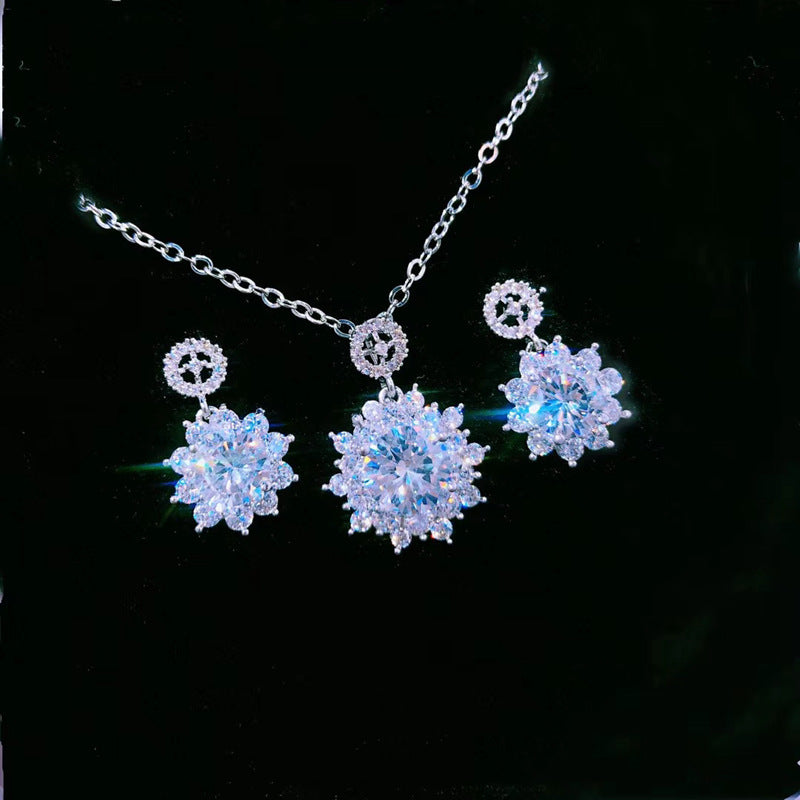 Juego de Joyería de Noche para Mujer con Collar, Pendientes y Pulsera