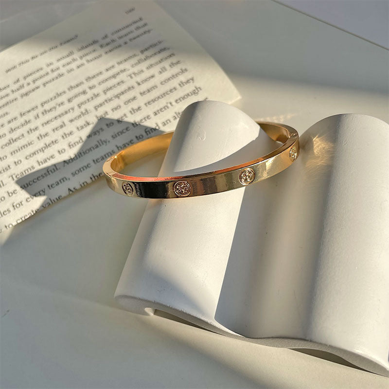 Pulsera de Aleación Simple para Moda Femenina