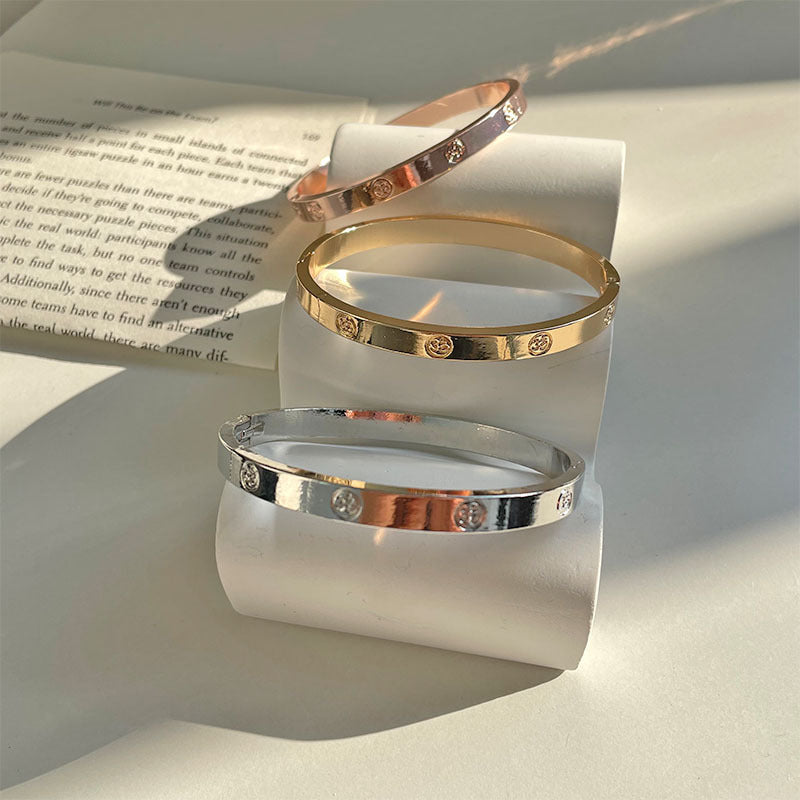 Pulsera de Aleación Simple para Moda Femenina